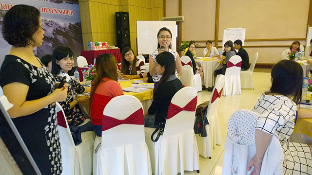 Kỹ năng phục vụ khách hàng chuyên nghiệp - SONY (18 & 19.12.2014)